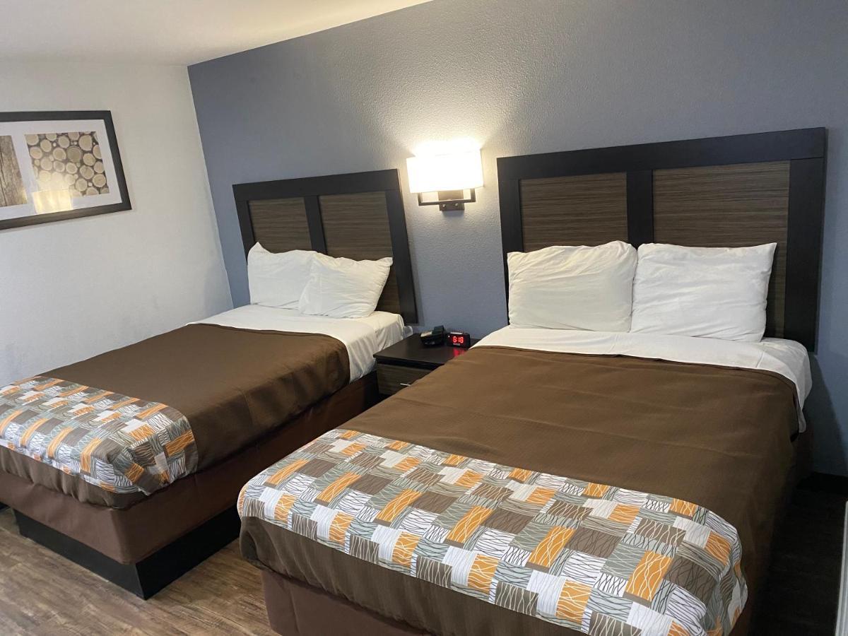 Hillside Hotel